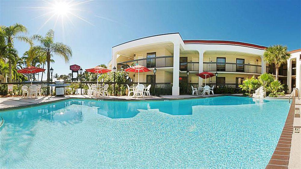 Days Inn By Wyndham פלורידה סיטי מראה חיצוני תמונה