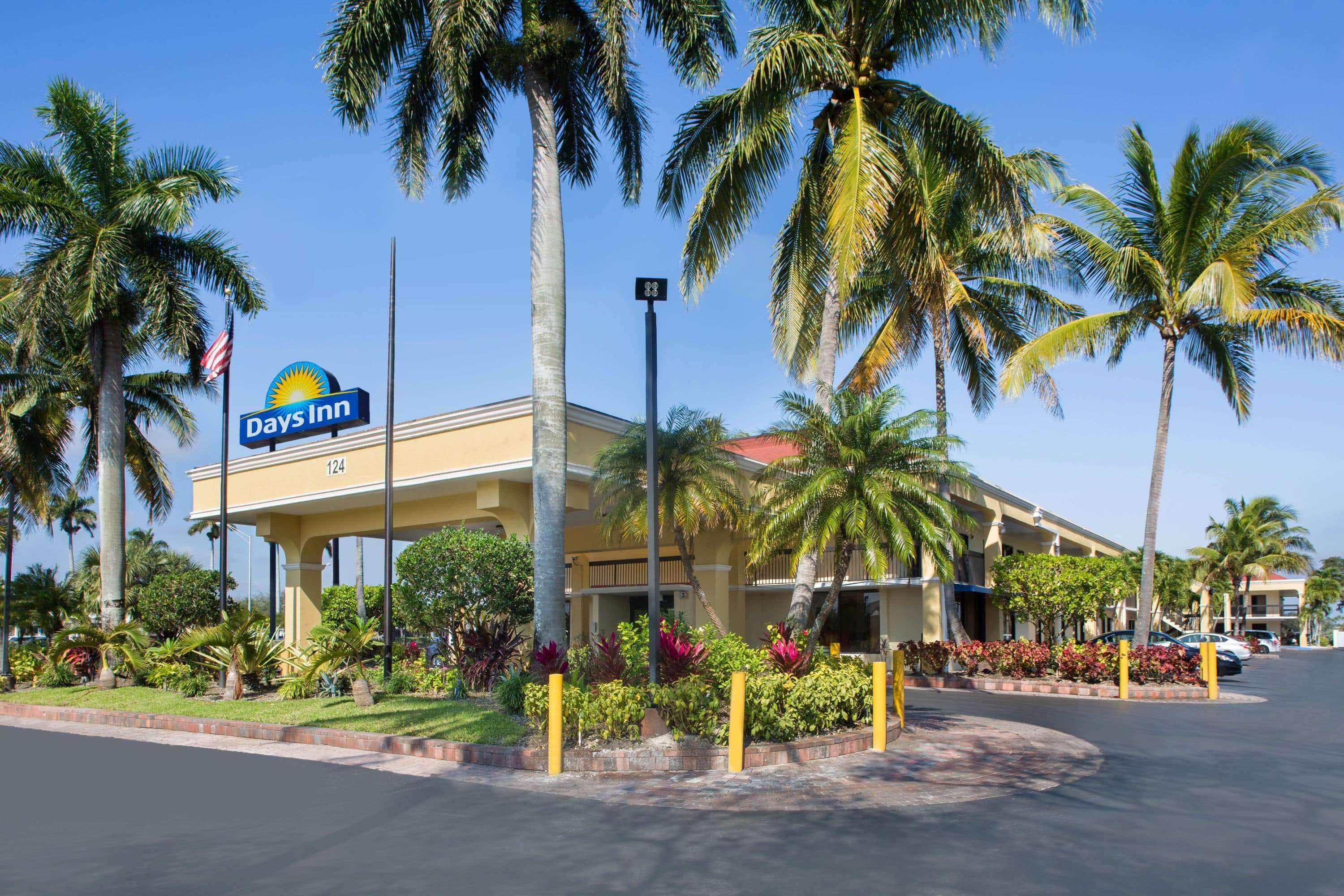 Days Inn By Wyndham פלורידה סיטי מראה חיצוני תמונה